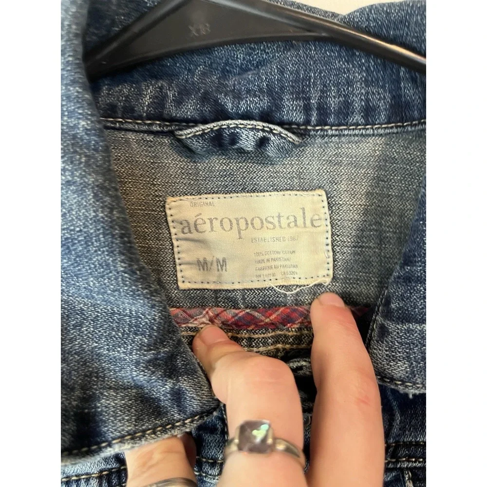 Vintage Y2K aeropostale Distressed Denim Jean Jacket Size Medium‎ 100% Cotton